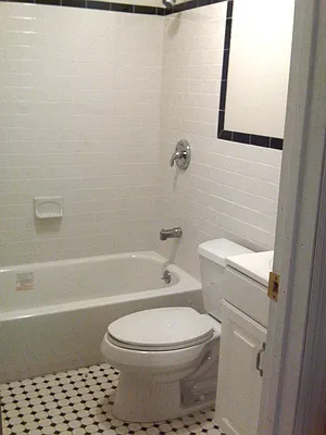 Sold by Realty Collective | media 3