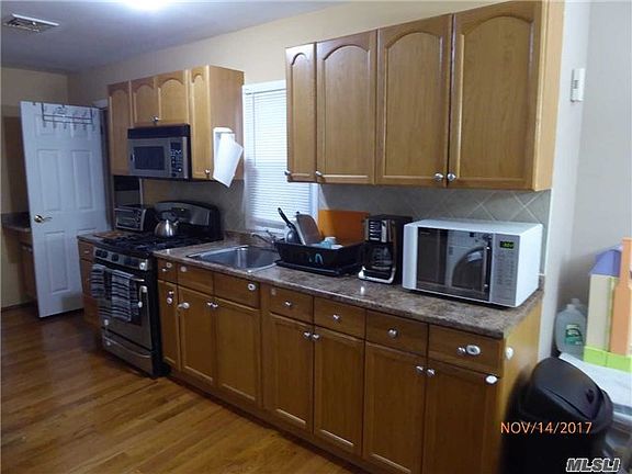 2nd image of 1055 Harrison St