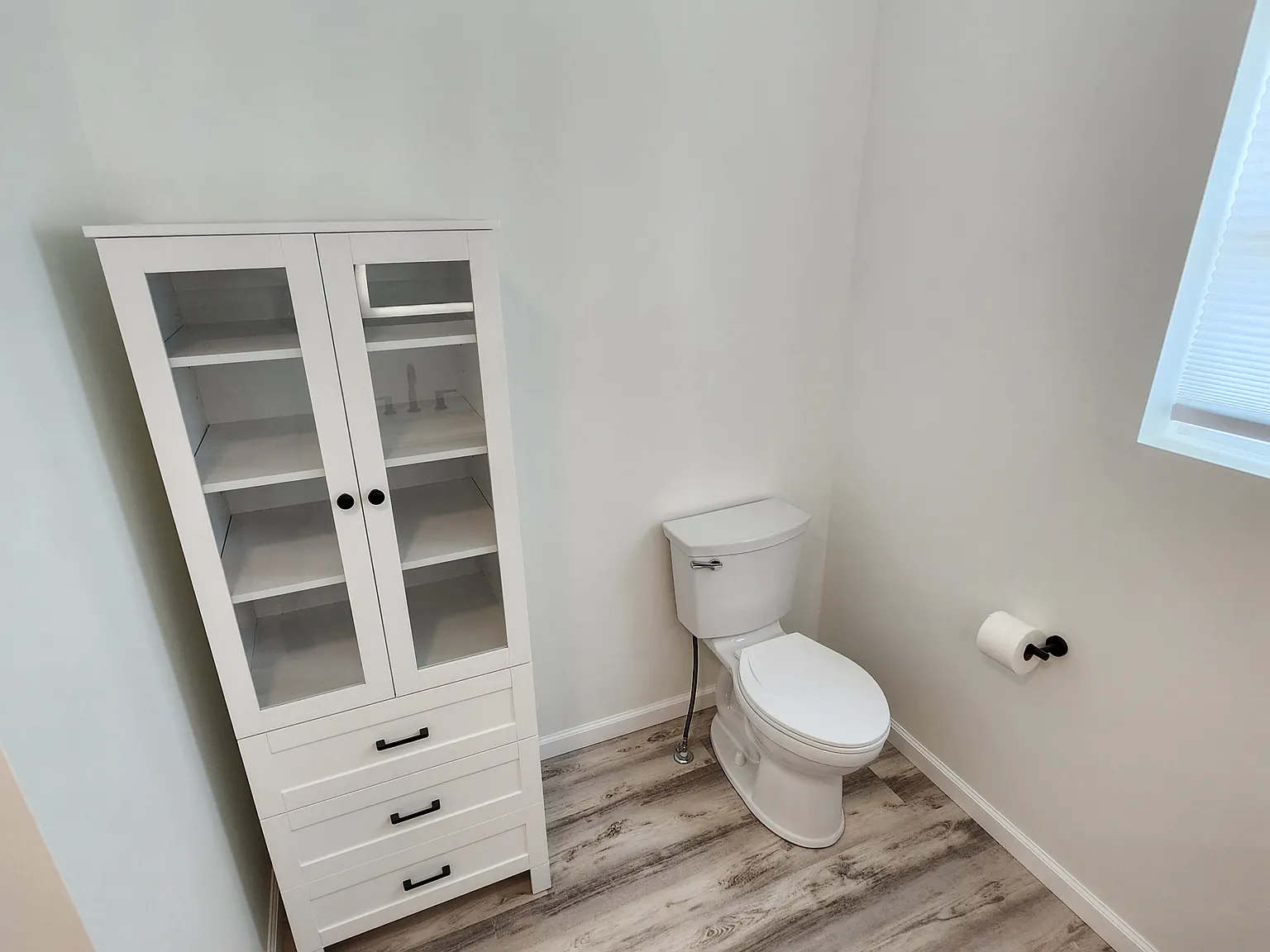 2 bed, 1280 sqft, $1,450 — Photo 4