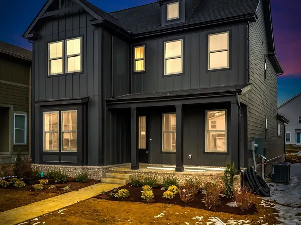 502 Eastboro Dr, Nashville, TN 37209