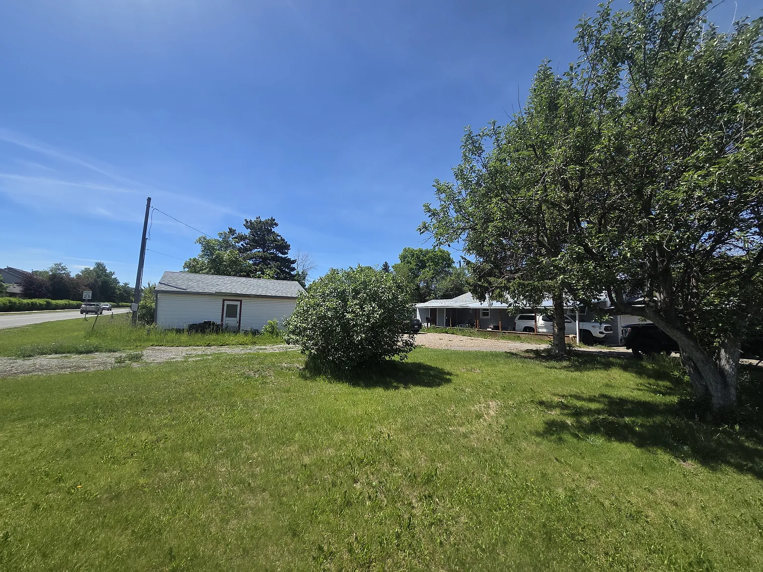 2406 Durston Road - 1 — Photo 2