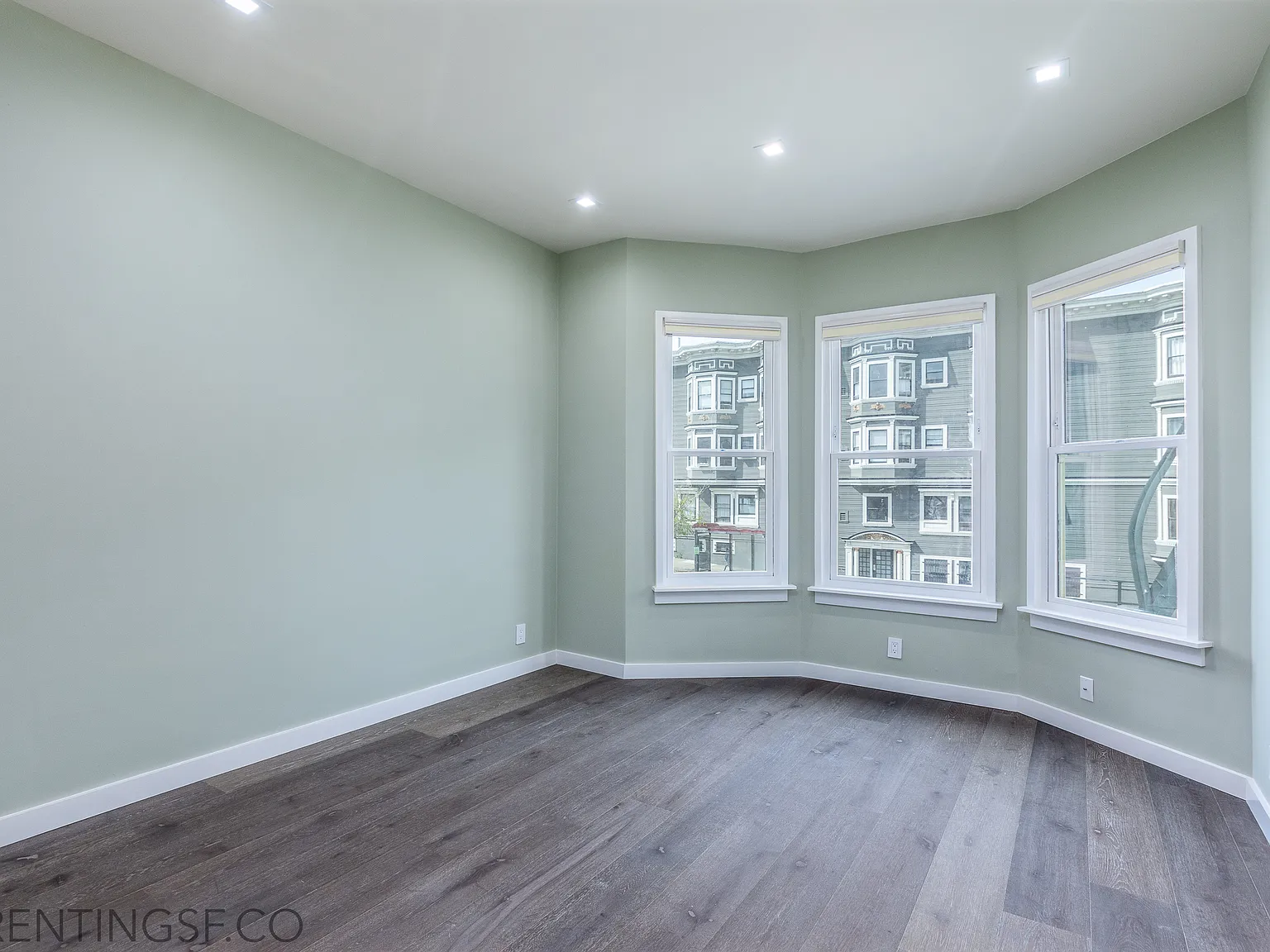1002 Masonic Ave — Photo 2