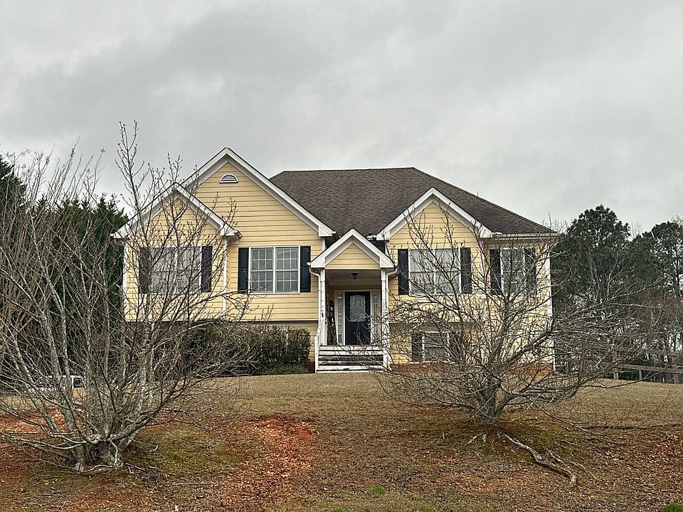 1st image of 140 Philadelphia Dr