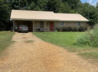 63 Potters Pl, Columbus, MS 39702