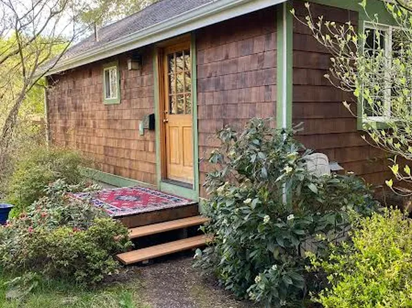 6110 NE 53rd Pl, Portland, OR 97218