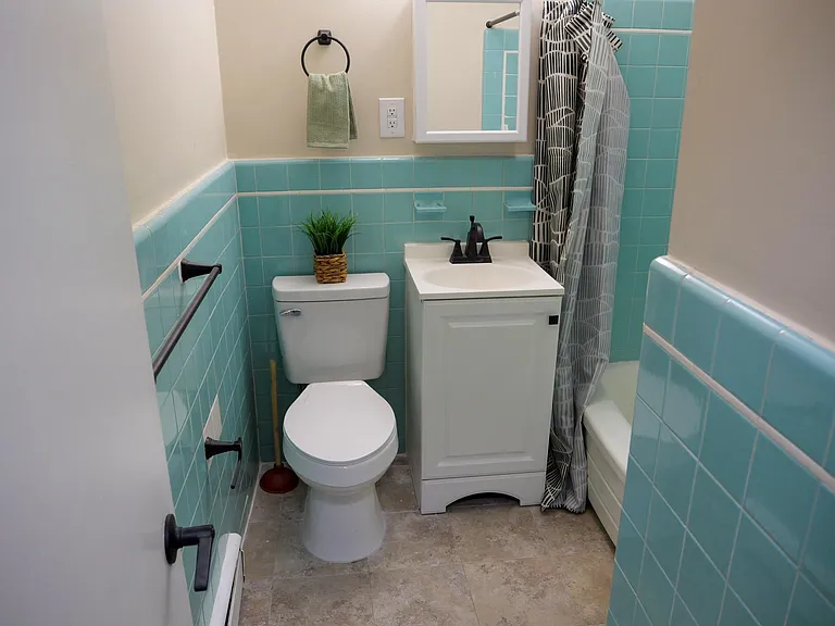 521 S 21st St #1 — Photo 9