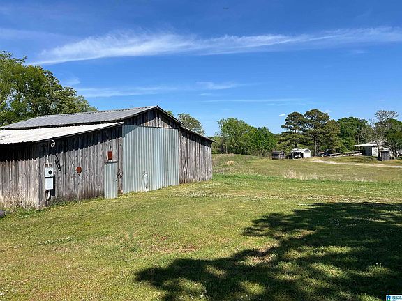 3rd image of 200 Fulton Rd