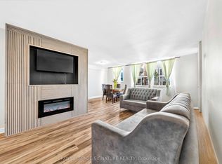 5 Frith Rd #402, Toronto, ON M3N2L5