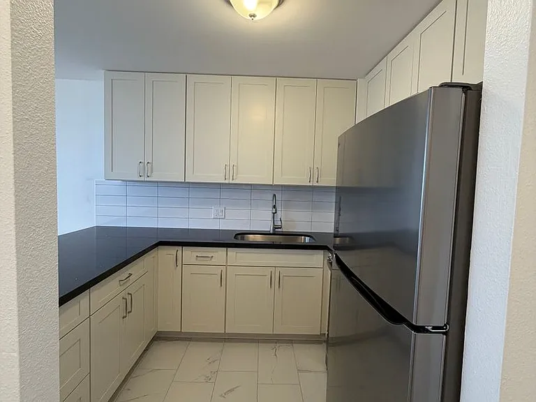 1255 Nuuanu Ave #1506 — Photo 2