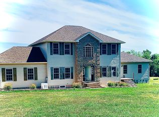 1723 Archbald Mountain Rd, Jefferson Township, PA 18436