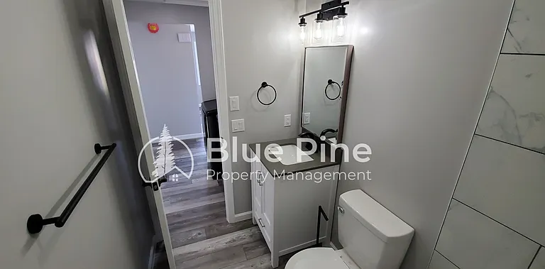 2348 Stace St #2 — Photo 8