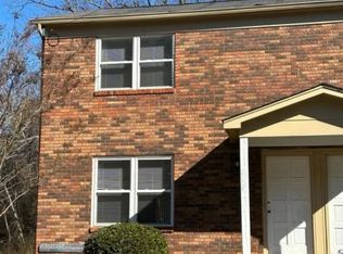 810 Teaberry Ln APT 4, Knoxville, TN 37919