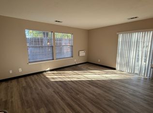 14161 Holiday Rd, Redding, CA 96003