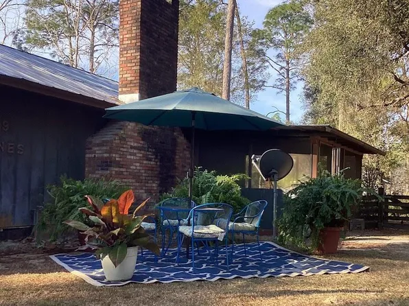 119 PENNER POND Drive, Palatka, FL 32177