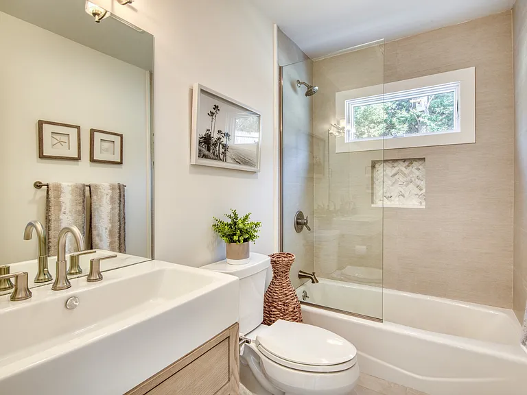 14 Cedar Dr — Photo 7