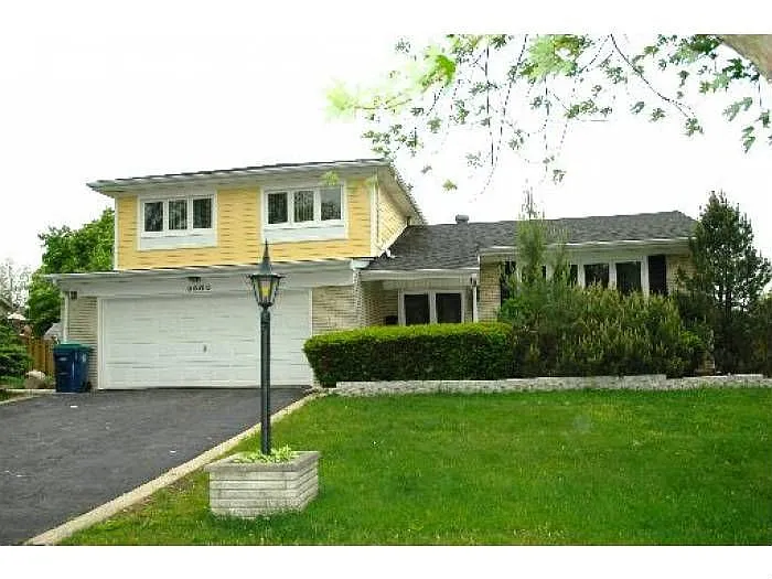 8800 S 82nd Ct photo 1