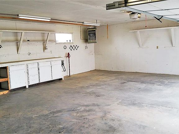 5th image of 2625 Cobre Dr
