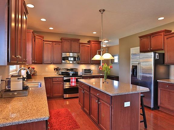 5th image of 6822 W Thornebush Dr