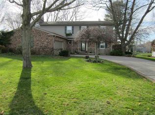 3105 E Lake Dr, Elkhart, IN 46514