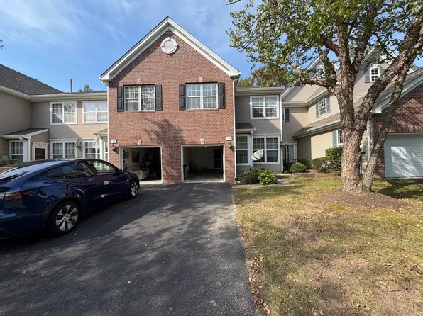 101 Windsor Pond Rd, Princeton Junction, NJ 08550
