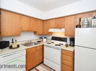 313 Stonybrook Dr, Woodbury, NJ 08096