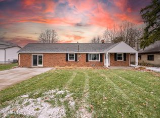 5415 Seaman Rd, Oregon, OH 43616