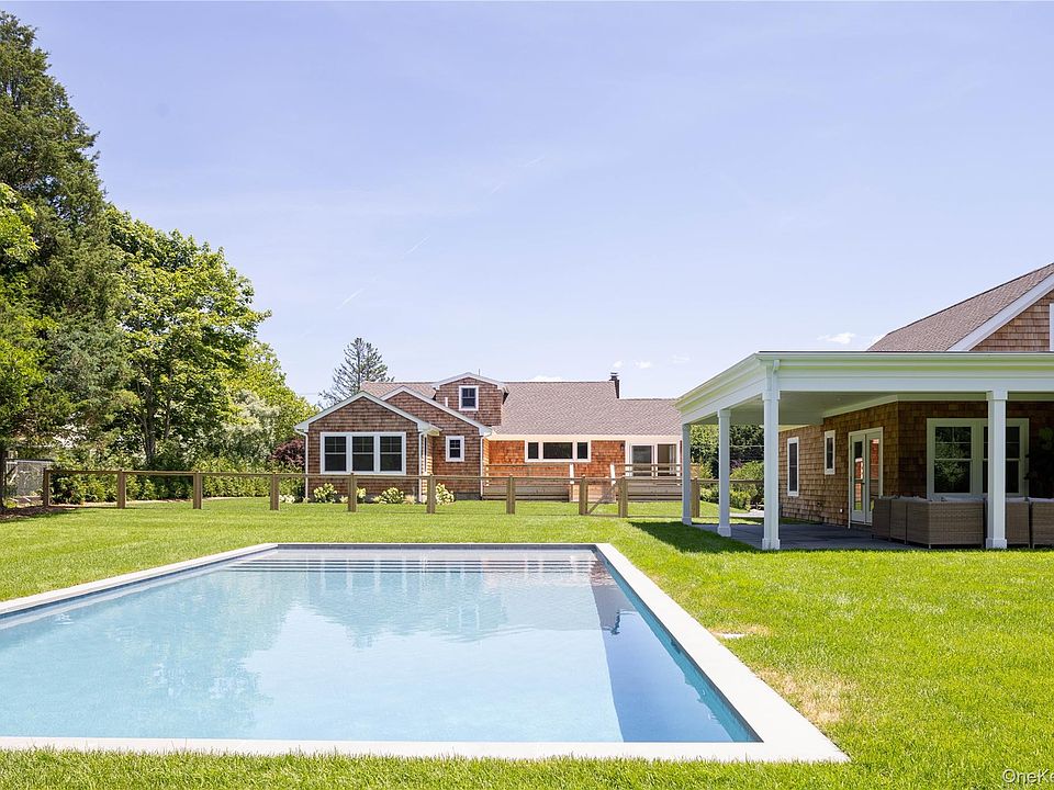 1st image of 605 Cedar Drive
