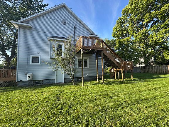 3rd image of 1911 Federal Ave SW
