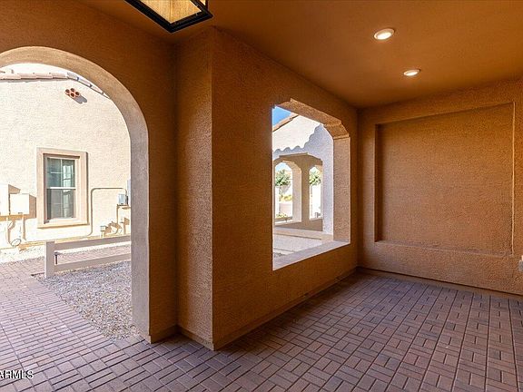 3rd image of 1500 E WAHALLA Lane #W4