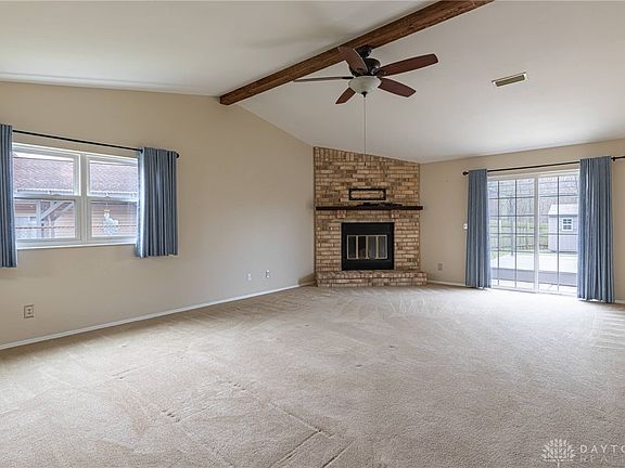 3rd image of 6412 Rolling Glen Dr