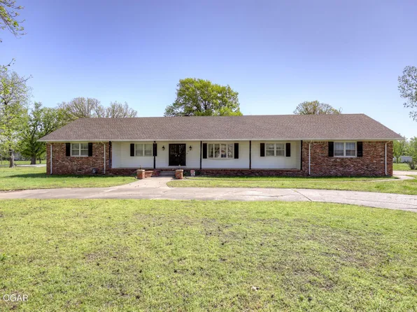 710 S Vermont Ave, Columbus, KS 66725