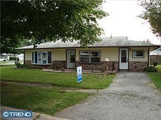 1st image of 41 Kollman Dr