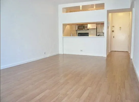 Rented by Furumoto Realty of New York City Inc | media 15