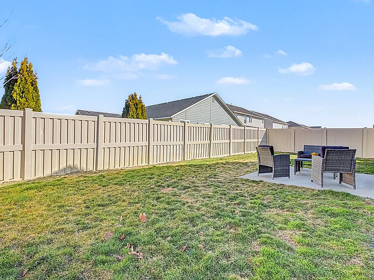 2742 W Balboa Dr — Photo 53