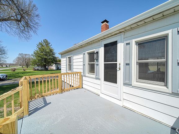 5th image of 5708 Palmyra Rd