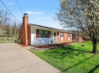 1899 Berkshire Rd, Cincinnati, OH 45230