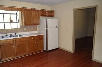 5th image of 1525 Barclay Dr