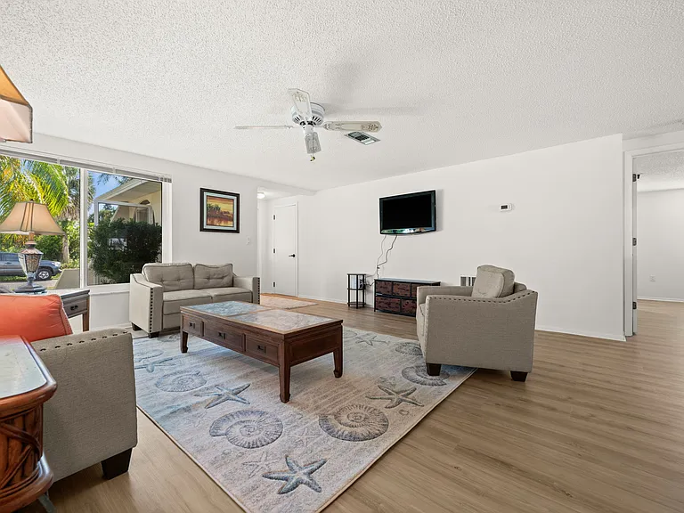 4221 Triton Rd — Photo 5