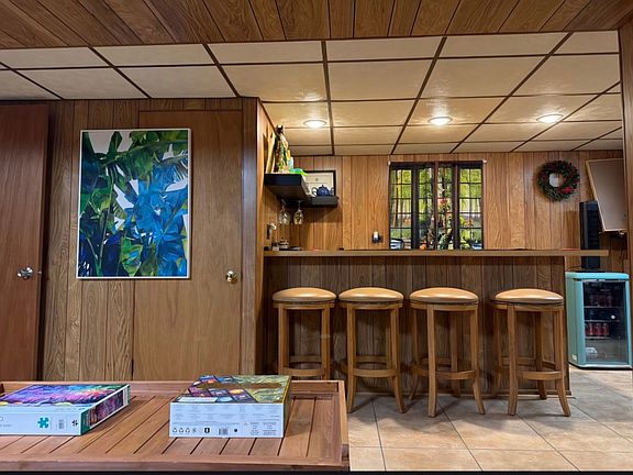 5th image of 8240 W Addison St