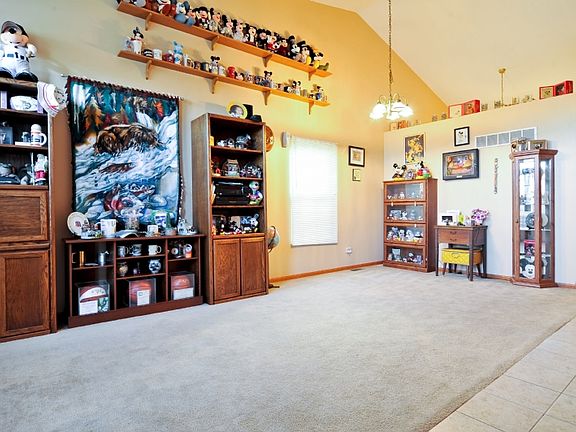 2nd image of 7506 Burshire Dr