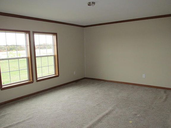5th image of 691 S Farm Road 35