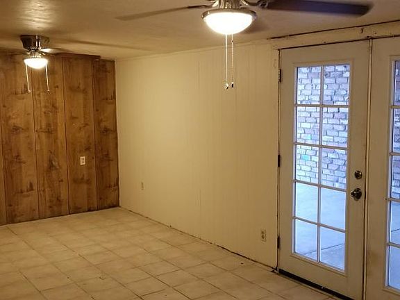 3rd image of 609 W Calle Sevilla