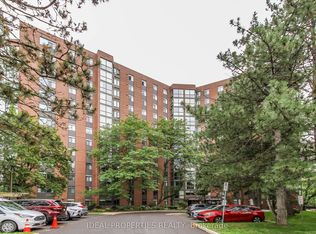 2871 Richmond Rd W #1213, Ottawa, ON K2B8M5