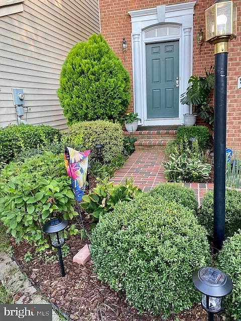 4 bed, 3.5 bath, 3757 sqft, $3,900 — Photo 4