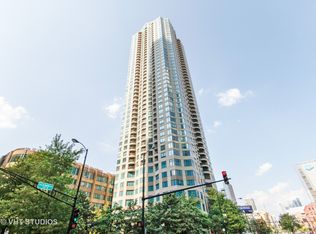 400 N La Salle St #1807, Chicago, IL 60605