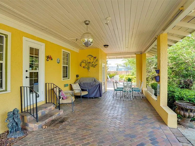2390 Sheridan Rd — Photo 36