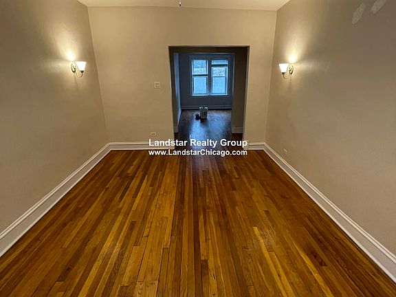 3rd image of 1372 W Estes Ave APT 3N