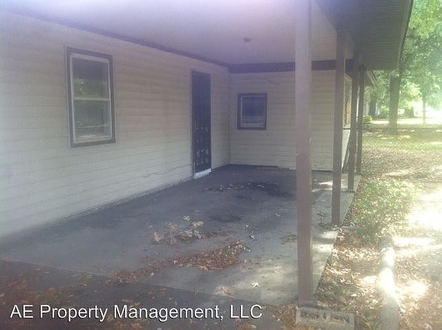 2nd image of 791 Carrolton Rd
