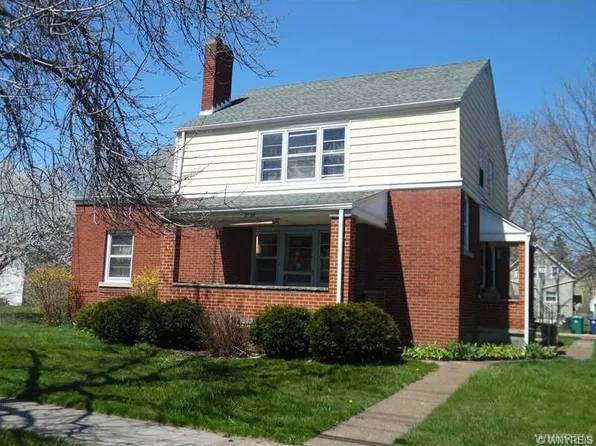 2732 Niagara St, Niagara Falls, NY 14303