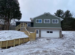 4121 Barker Hill Rd, Jamesville, NY 13078